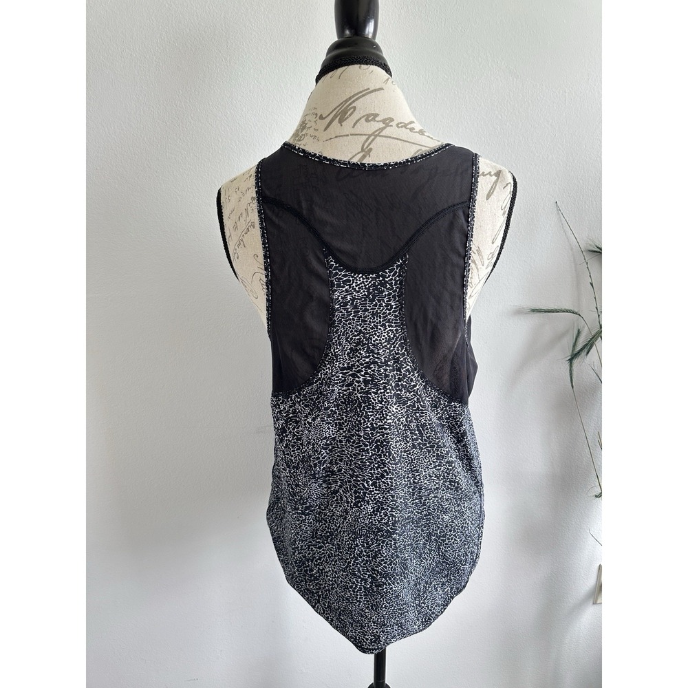 Lululemon Polar Shift Alpine White/Black Mesh Sculpt‎ Tank Top Size 8